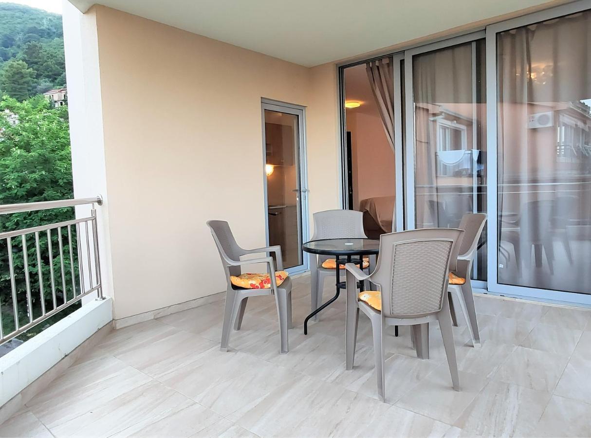 Pavlina Apartments بودفا المظهر الخارجي الصورة