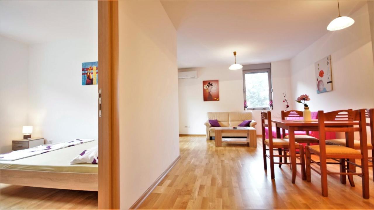 Pavlina Apartments بودفا المظهر الخارجي الصورة