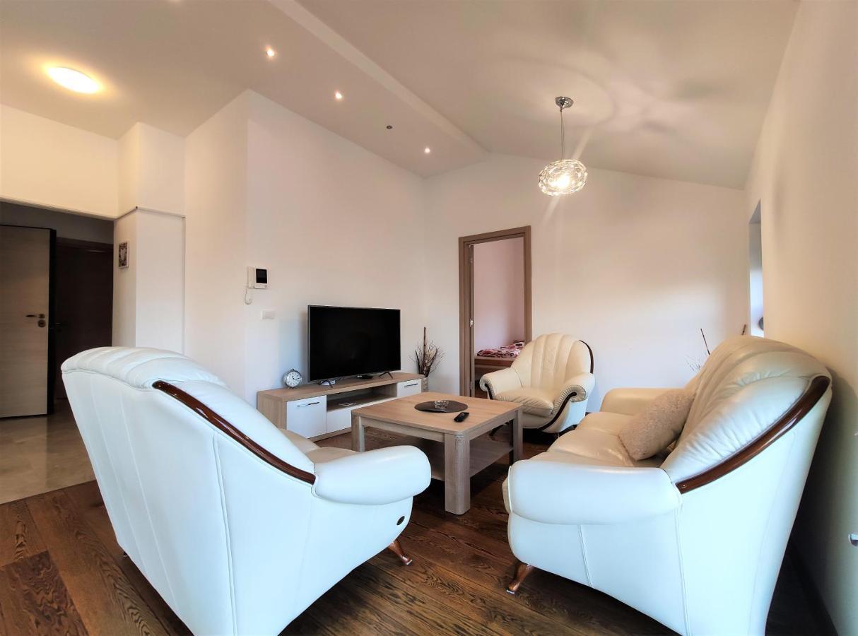 Pavlina Apartments بودفا المظهر الخارجي الصورة